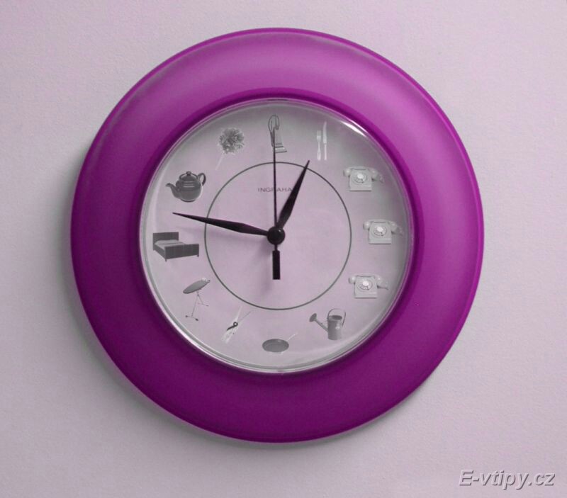 women_clock.jpg
